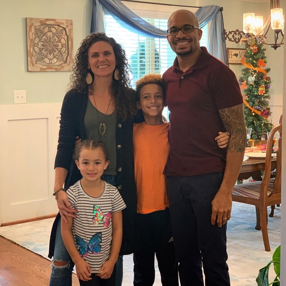 Meet your Posher, Heather - Picture 1 of 1